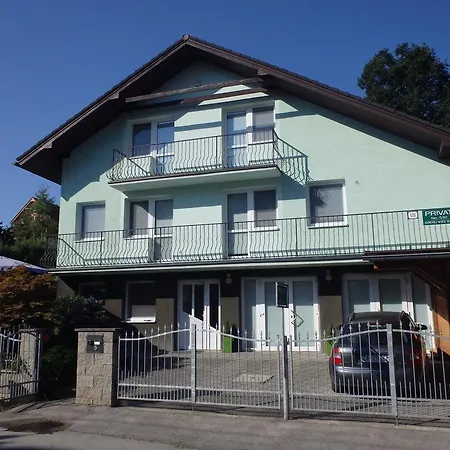 Privat bolig Privat Jan Veres *